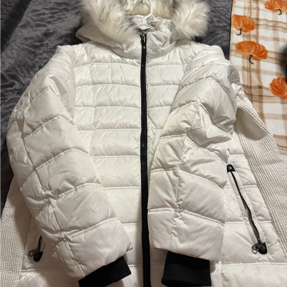 Nautica Cream Quilted Jacket with Logo Patch - Picture 2 of 4